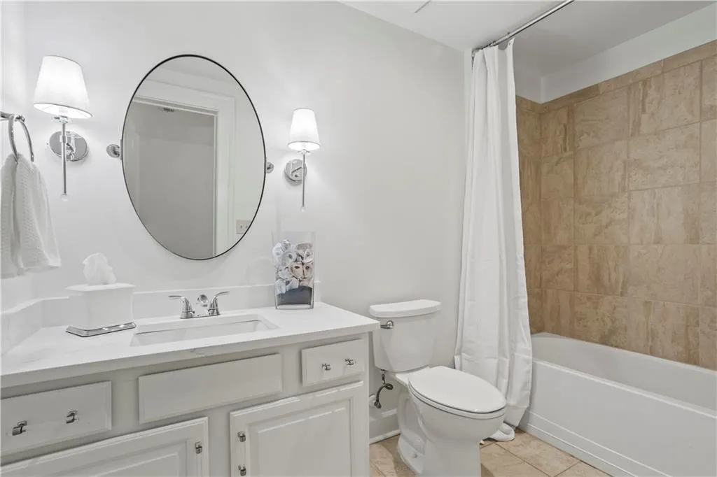 304 Riversgate Drive, Sandy Springs, Georgia 30339, 4 Bedrooms Bedrooms, ,4 BathroomsBathrooms,Residential,Sold,304 Riversgate Drive,7382180