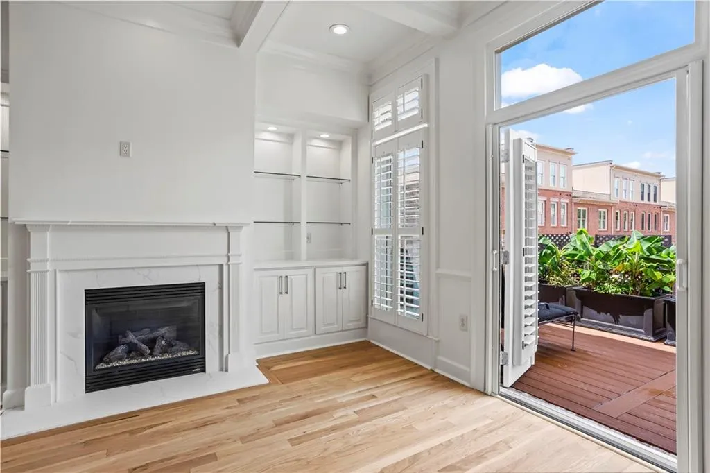 304 Riversgate Drive, Sandy Springs, Georgia 30339, 4 Bedrooms Bedrooms, ,4 BathroomsBathrooms,Residential,Sold,304 Riversgate Drive,7382180