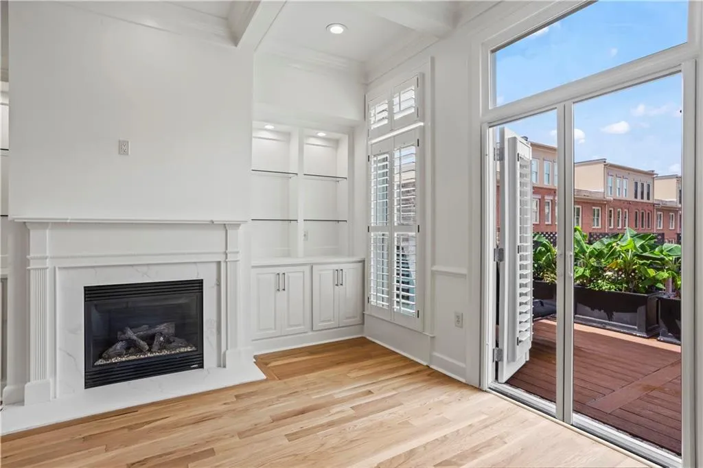 304 Riversgate Drive, Sandy Springs, Georgia 30339, 4 Bedrooms Bedrooms, ,4 BathroomsBathrooms,Residential,Sold,304 Riversgate Drive,7382180