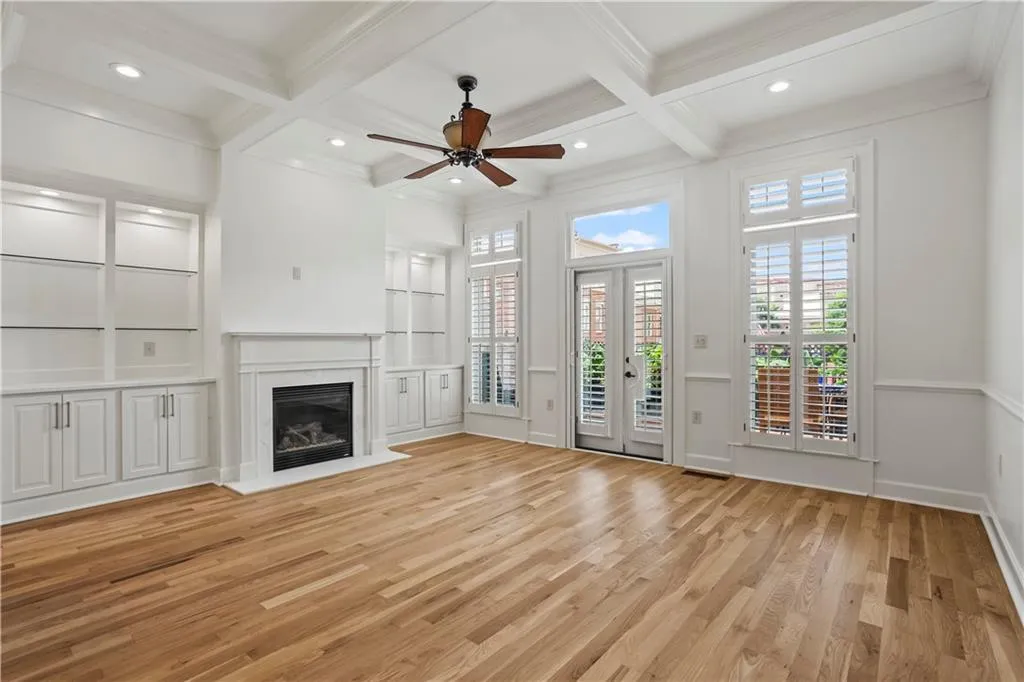 304 Riversgate Drive, Sandy Springs, Georgia 30339, 4 Bedrooms Bedrooms, ,4 BathroomsBathrooms,Residential,Sold,304 Riversgate Drive,7382180