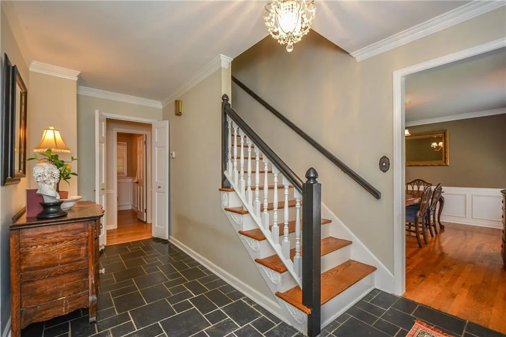 170 Dunhill Court, Sandy Springs, Georgia 30328, 5 Bedrooms Bedrooms, ,3 BathroomsBathrooms,Residential,Sold,170 Dunhill Court,6561001