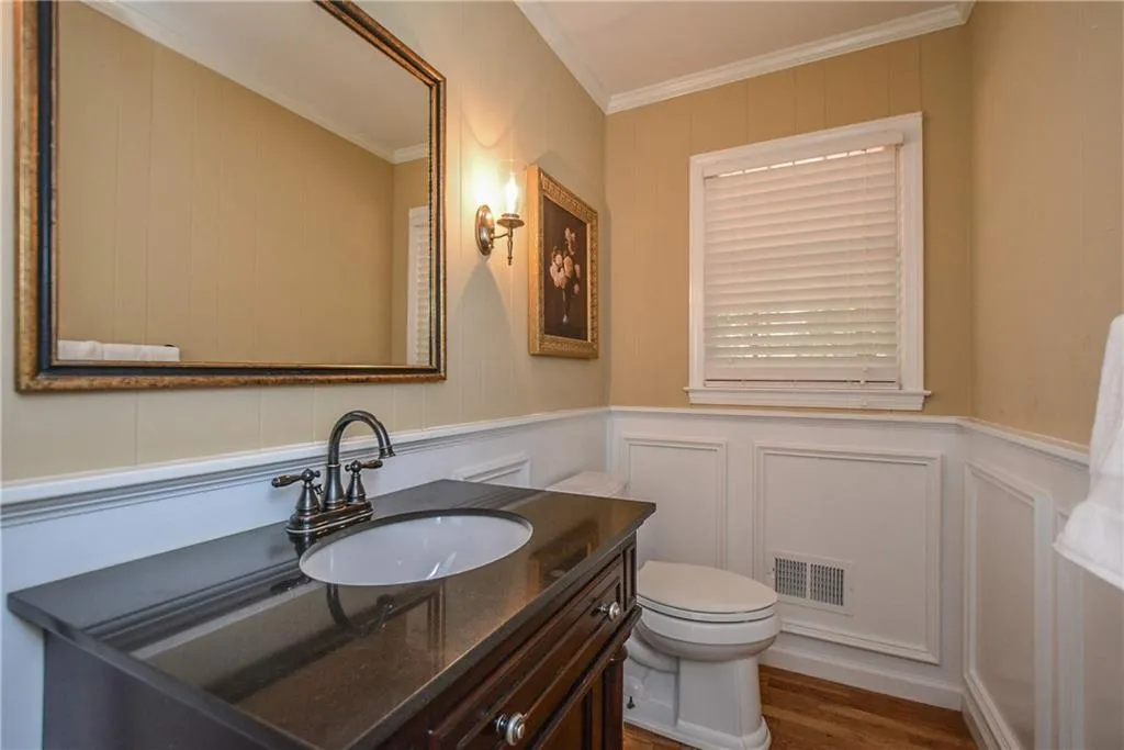 170 Dunhill Court, Sandy Springs, Georgia 30328, 5 Bedrooms Bedrooms, ,3 BathroomsBathrooms,Residential,Sold,170 Dunhill Court,6561001