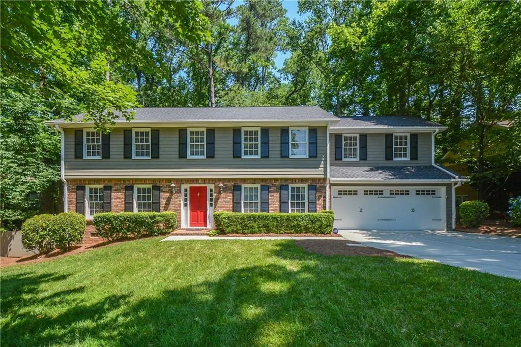 170 Dunhill Court, Sandy Springs, Georgia 30328, 5 Bedrooms Bedrooms, ,3 BathroomsBathrooms,Residential,Sold,170 Dunhill Court,6561001 170 Dunhill Court, Sandy Springs, Georgia 30328, 5 Bedrooms Bedrooms, ,3 BathroomsBathrooms,Residential,Sold,170 Dunhill Court,6561001