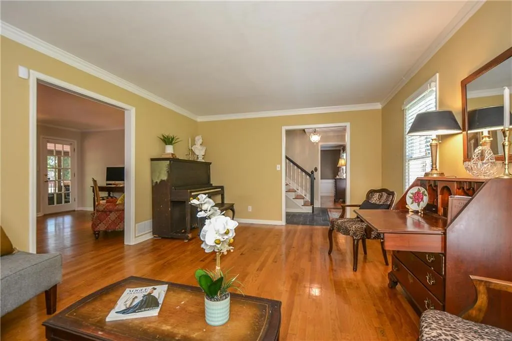 170 Dunhill Court, Sandy Springs, Georgia 30328, 5 Bedrooms Bedrooms, ,3 BathroomsBathrooms,Residential,Sold,170 Dunhill Court,6561001