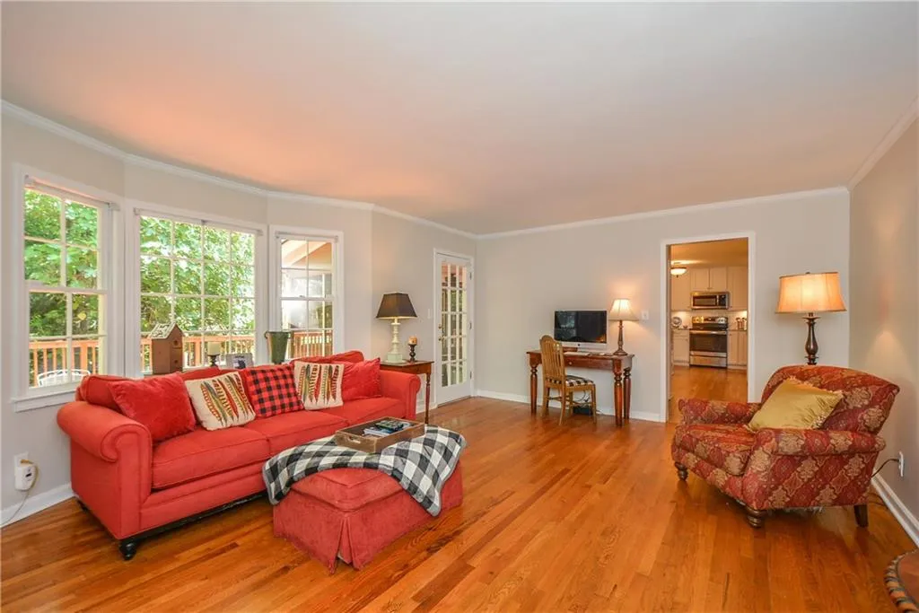 170 Dunhill Court, Sandy Springs, Georgia 30328, 5 Bedrooms Bedrooms, ,3 BathroomsBathrooms,Residential,Sold,170 Dunhill Court,6561001