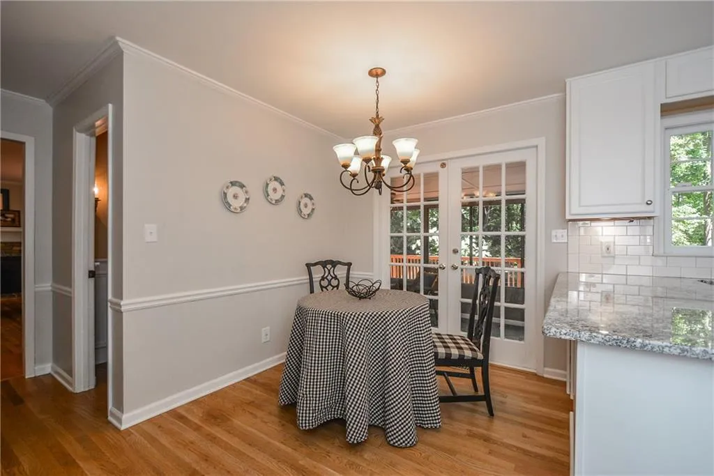 170 Dunhill Court, Sandy Springs, Georgia 30328, 5 Bedrooms Bedrooms, ,3 BathroomsBathrooms,Residential,Sold,170 Dunhill Court,6561001