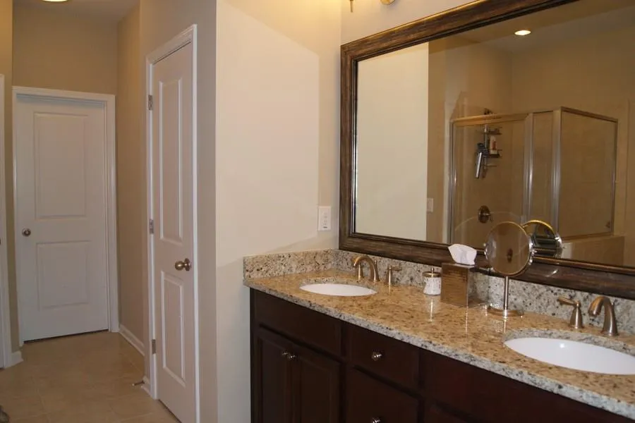 227 Alderwood Point Ne Unit 50, Atlanta, Georgia 30328, 3 Bedrooms Bedrooms, ,3 BathroomsBathrooms,Residential,Sold,227 Alderwood Point Ne Unit 50,5642482