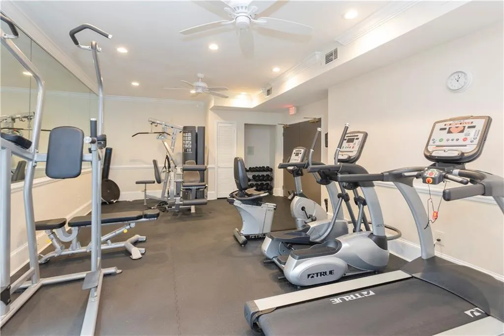 424 Lindbergh Drive Ne Unit 208, Atlanta, Georgia 30305, 2 Bedrooms Bedrooms, ,2 BathroomsBathrooms,Residential,For Sale,424 Lindbergh Drive Ne Unit 208,7659059 424 Lindbergh Drive Ne Unit 208, Atlanta, Georgia 30305, 2 Bedrooms Bedrooms, ,2 BathroomsBathrooms,Residential,For Sale,424 Lindbergh Drive Ne Unit 208,7659059
