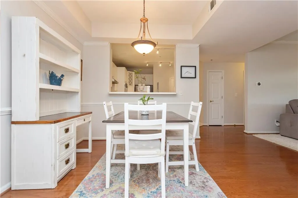 424 Lindbergh Drive Ne Unit 208, Atlanta, Georgia 30305, 2 Bedrooms Bedrooms, ,2 BathroomsBathrooms,Residential,For Sale,424 Lindbergh Drive Ne Unit 208,7659059 424 Lindbergh Drive Ne Unit 208, Atlanta, Georgia 30305, 2 Bedrooms Bedrooms, ,2 BathroomsBathrooms,Residential,For Sale,424 Lindbergh Drive Ne Unit 208,7659059
