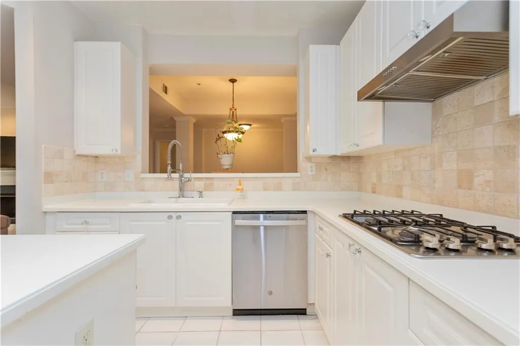 424 Lindbergh Drive Ne Unit 208, Atlanta, Georgia 30305, 2 Bedrooms Bedrooms, ,2 BathroomsBathrooms,Residential,For Sale,424 Lindbergh Drive Ne Unit 208,7659059 424 Lindbergh Drive Ne Unit 208, Atlanta, Georgia 30305, 2 Bedrooms Bedrooms, ,2 BathroomsBathrooms,Residential,For Sale,424 Lindbergh Drive Ne Unit 208,7659059