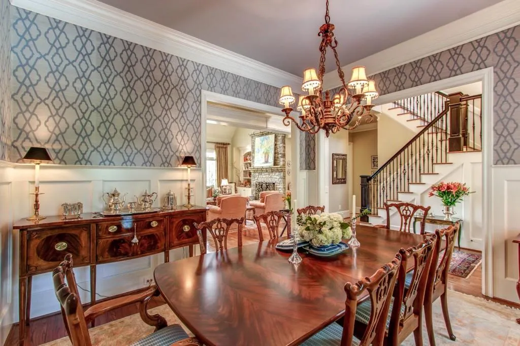 3070 Lanier Drive Ne, Brookhaven, Georgia 30319, 6 Bedrooms Bedrooms, ,6 BathroomsBathrooms,Residential,Sold,3070 Lanier Drive Ne,5680728