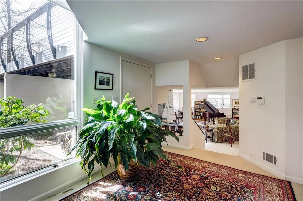 33 Spring Oaks Court, Atlanta, Georgia 30327, 5 Bedrooms Bedrooms, ,6 BathroomsBathrooms,Residential,Sold,33 Spring Oaks Court,5664992