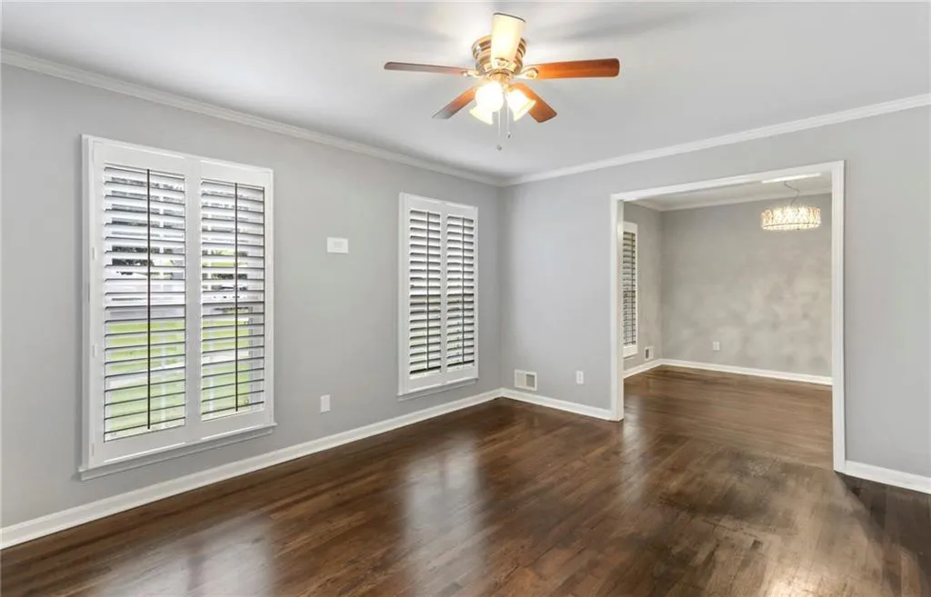 211 Hillswick Court, Atlanta, Georgia 30328, 3 Bedrooms Bedrooms, ,2 BathroomsBathrooms,Residential,Sold,211 Hillswick Court,6945854