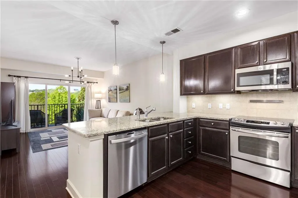 Bright and open floorplan lets in so much natural light.
