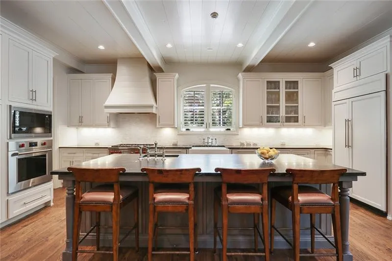 545 Franklin Road, Sandy Springs, Georgia 30342, 4 Bedrooms Bedrooms, ,4 BathroomsBathrooms,Residential,Sold,545 Franklin Road,6625872