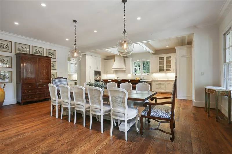 545 Franklin Road, Sandy Springs, Georgia 30342, 4 Bedrooms Bedrooms, ,4 BathroomsBathrooms,Residential,Sold,545 Franklin Road,6625872