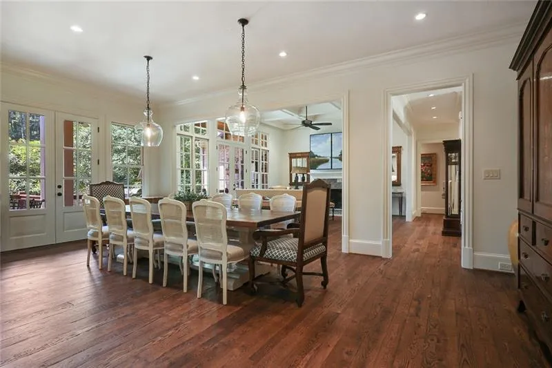 545 Franklin Road, Sandy Springs, Georgia 30342, 4 Bedrooms Bedrooms, ,4 BathroomsBathrooms,Residential,Sold,545 Franklin Road,6625872