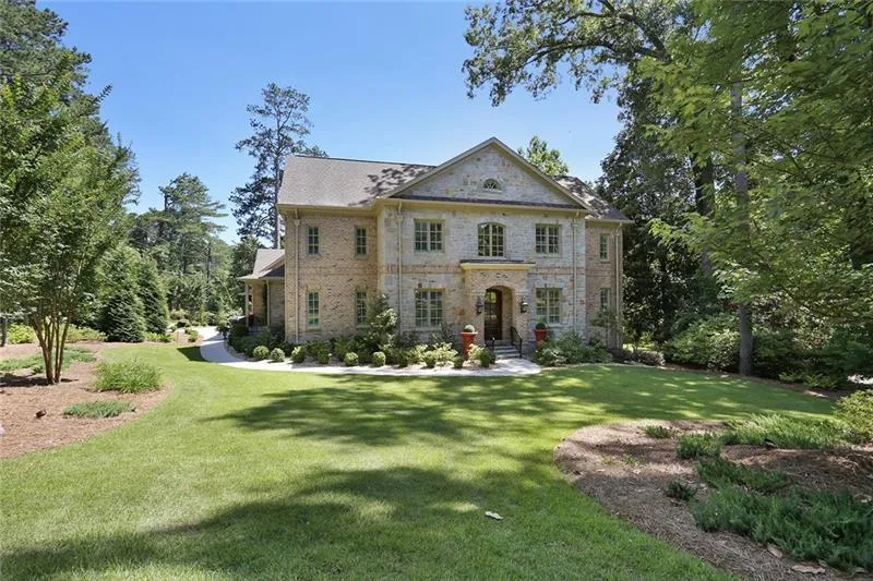 545 Franklin Road, Sandy Springs, Georgia 30342, 4 Bedrooms Bedrooms, ,4 BathroomsBathrooms,Residential,Sold,545 Franklin Road,6625872