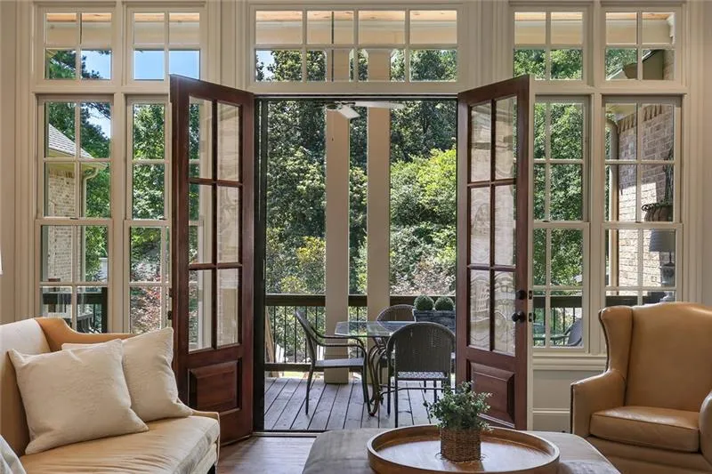545 Franklin Road, Sandy Springs, Georgia 30342, 4 Bedrooms Bedrooms, ,4 BathroomsBathrooms,Residential,Sold,545 Franklin Road,6625872