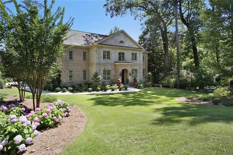 545 Franklin Road, Sandy Springs, Georgia 30342, 4 Bedrooms Bedrooms, ,4 BathroomsBathrooms,Residential,Sold,545 Franklin Road,6625872