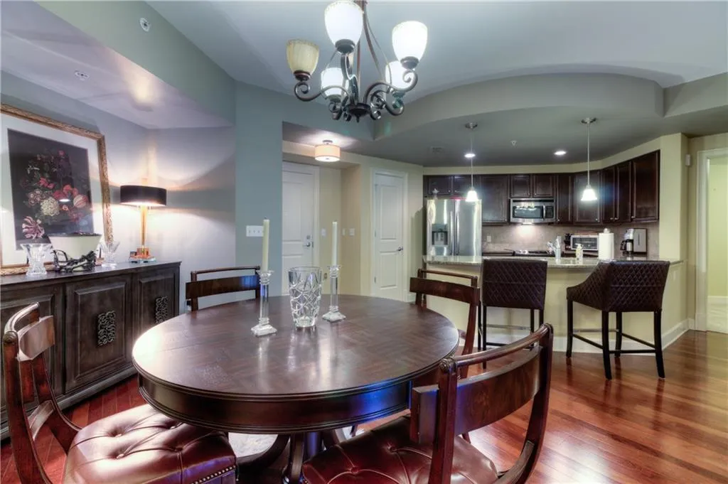 200 River Vista Drive Unit 213, Atlanta, Georgia 30339, 2 Bedrooms Bedrooms, ,2 BathroomsBathrooms,Residential,Sold,200 River Vista Drive Unit 213,5636148