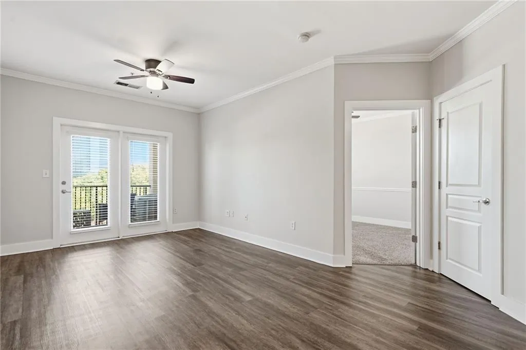 799 Hammond Drive Unit 323, Atlanta, Georgia 30328, 2 Bedrooms Bedrooms, ,2 BathroomsBathrooms,Residential,For Sale,799 Hammond Drive Unit 323,7758197