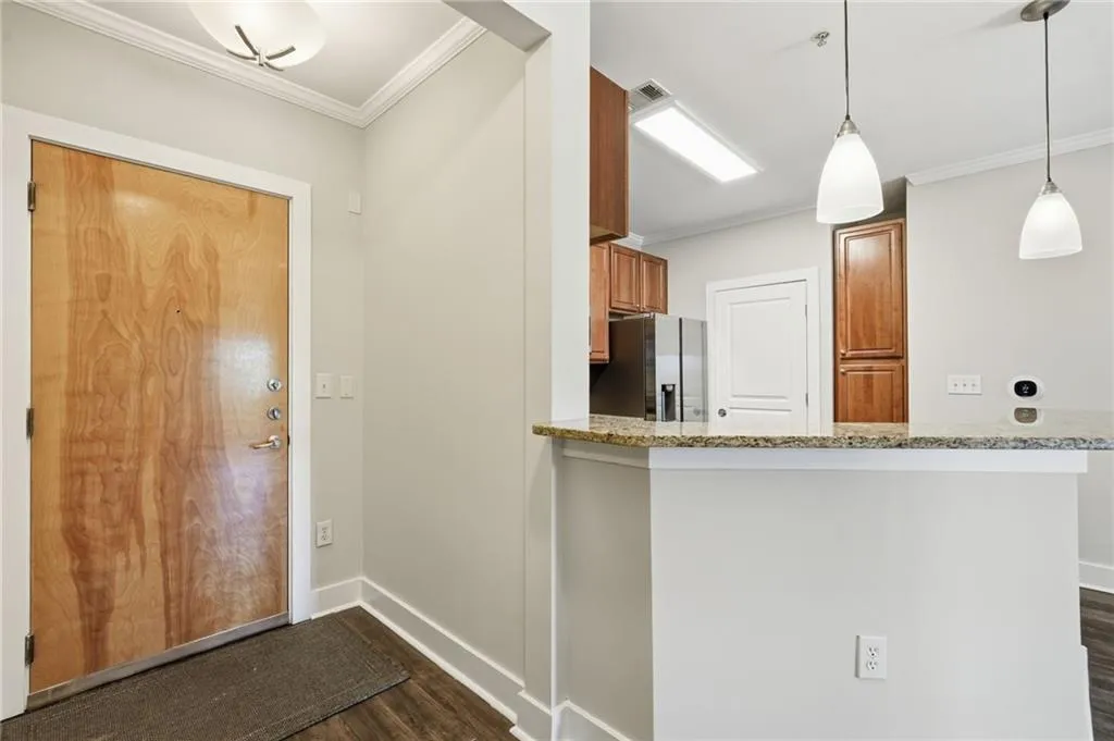 799 Hammond Drive Unit 323, Atlanta, Georgia 30328, 2 Bedrooms Bedrooms, ,2 BathroomsBathrooms,Residential,For Sale,799 Hammond Drive Unit 323,7758197