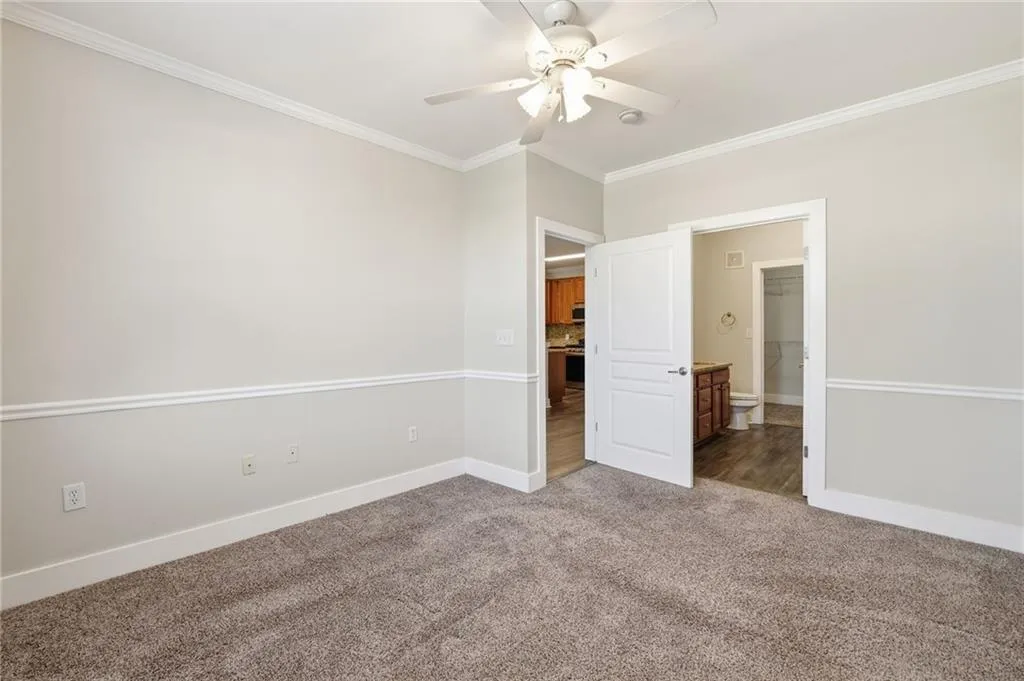 799 Hammond Drive Unit 323, Atlanta, Georgia 30328, 2 Bedrooms Bedrooms, ,2 BathroomsBathrooms,Residential,For Sale,799 Hammond Drive Unit 323,7758197