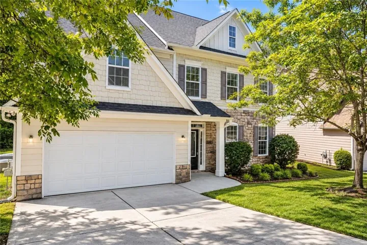 1933 Temple Park Drive, Loganville, Georgia 30052