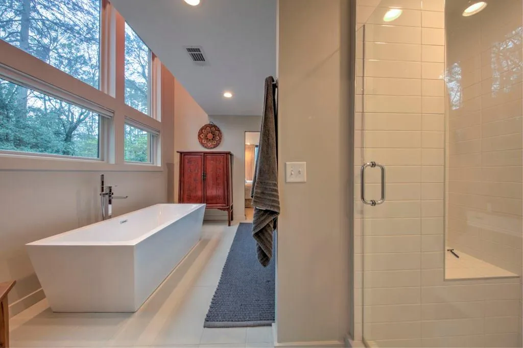 30 Maryeanna Drive, Sandy Springs, Georgia 30342, 3 Bedrooms Bedrooms, ,2 BathroomsBathrooms,Residential,Sold,30 Maryeanna Drive,5985667