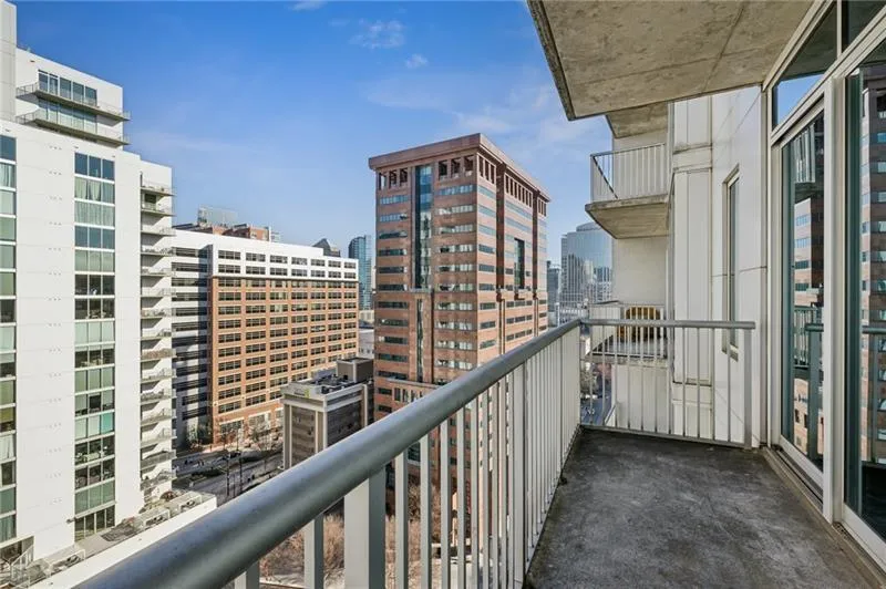 44 Peachtree Place Nw Unit 1828, Atlanta, Georgia 30309, 1 Bedroom Bedrooms, ,1 BathroomBathrooms,Residential,For Sale,44 Peachtree Place Nw Unit 1828,7607381