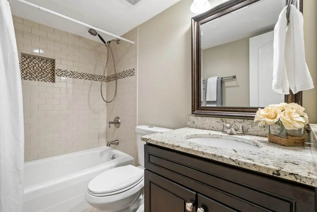 560 Coldstream Court, Sandy Springs, Georgia 30328, 4 Bedrooms Bedrooms, ,3 BathroomsBathrooms,Residential,Sold,560 Coldstream Court,6732520