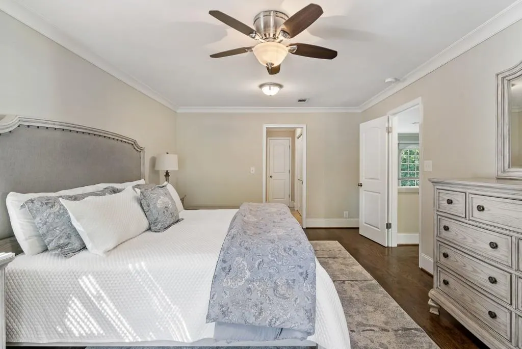 560 Coldstream Court, Sandy Springs, Georgia 30328, 4 Bedrooms Bedrooms, ,3 BathroomsBathrooms,Residential,Sold,560 Coldstream Court,6732520