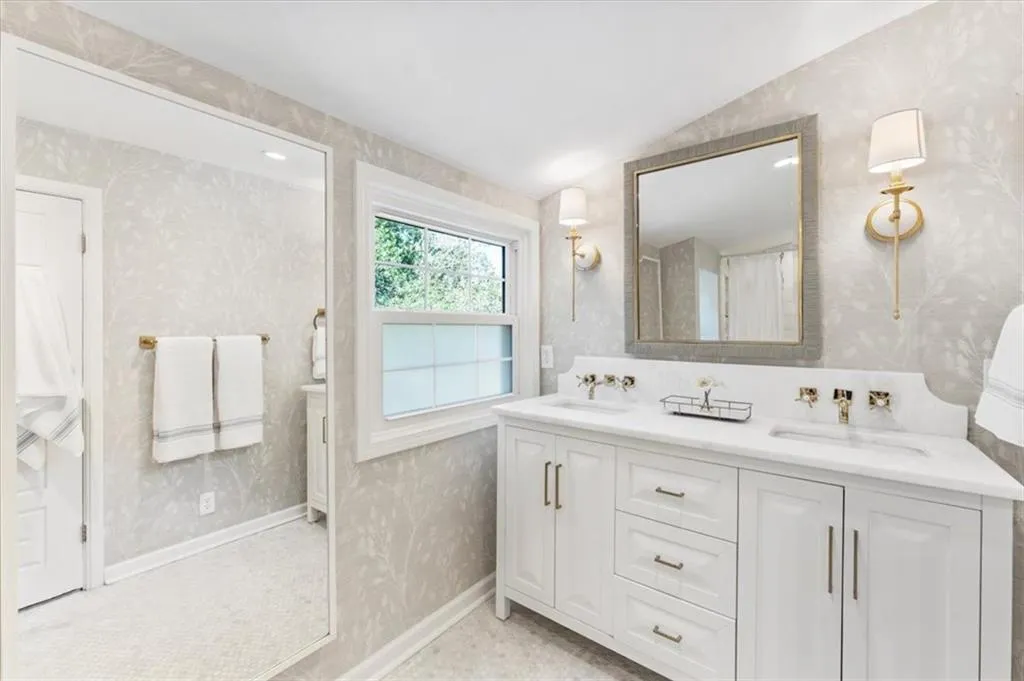 2869 Ridgemore Road Nw, Atlanta, Georgia 30318, 3 Bedrooms Bedrooms, 0 ,2 BathroomsBathrooms,Residential,For Sale,2869 Ridgemore Road Nw,7847458