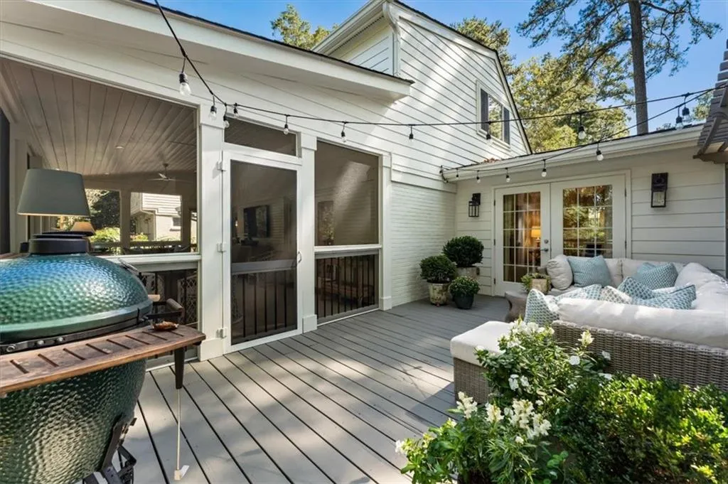 2869 Ridgemore Road Nw, Atlanta, Georgia 30318, 3 Bedrooms Bedrooms, 0 ,2 BathroomsBathrooms,Residential,For Sale,2869 Ridgemore Road Nw,7847458