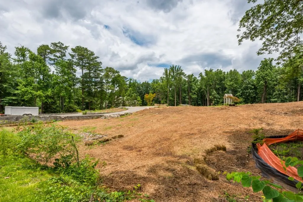 301 Londonberry Road, Atlanta, Georgia 30327, ,Land,Sold,301 Londonberry Road,5869856