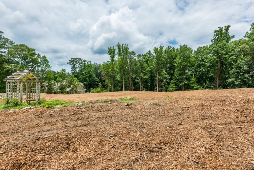 301 Londonberry Road, Atlanta, Georgia 30327, ,Land,Sold,301 Londonberry Road,5869856