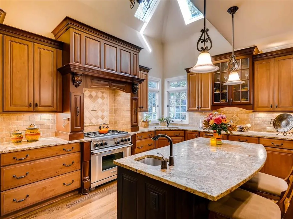 95 Wing Mill Road, Sandy Springs, Georgia 30350, 5 Bedrooms Bedrooms, ,5 BathroomsBathrooms,Residential,Sold,95 Wing Mill Road,5920812