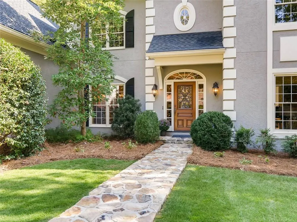 95 Wing Mill Road, Sandy Springs, Georgia 30350, 5 Bedrooms Bedrooms, ,5 BathroomsBathrooms,Residential,Sold,95 Wing Mill Road,5920812