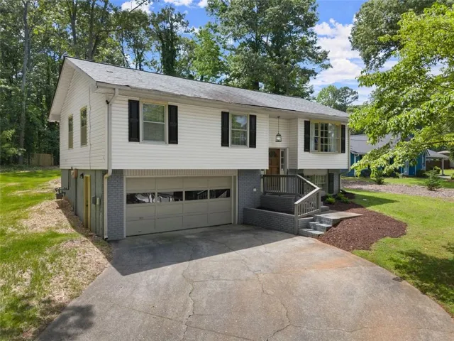 6262 Laurel Wood Trail, Flowery Branch, Georgia 30542