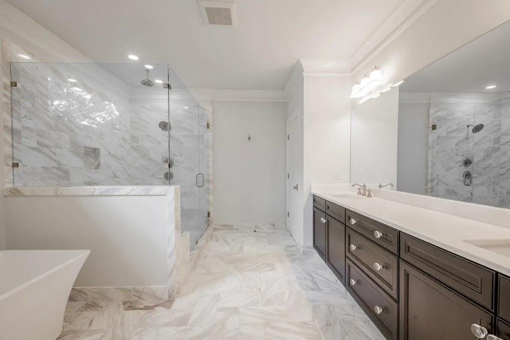 256 Underwood Drive, Sandy Springs, Georgia 30328, 4 Bedrooms Bedrooms, ,3 BathroomsBathrooms,Residential,Sold,256 Underwood Drive,5853394