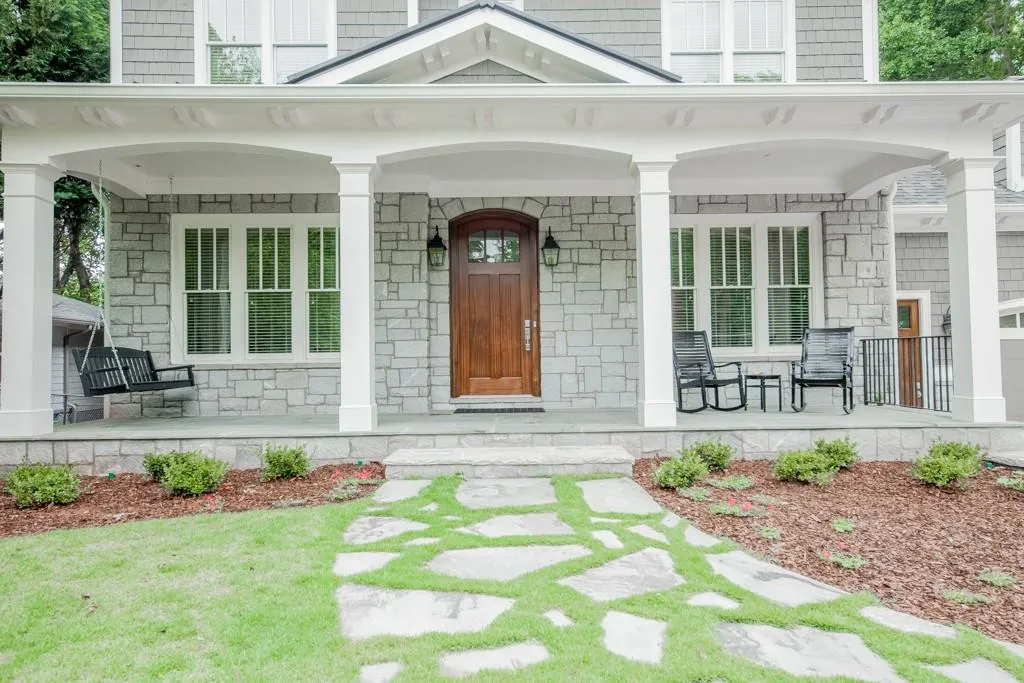 256 Underwood Drive, Sandy Springs, Georgia 30328, 4 Bedrooms Bedrooms, ,3 BathroomsBathrooms,Residential,Sold,256 Underwood Drive,5853394