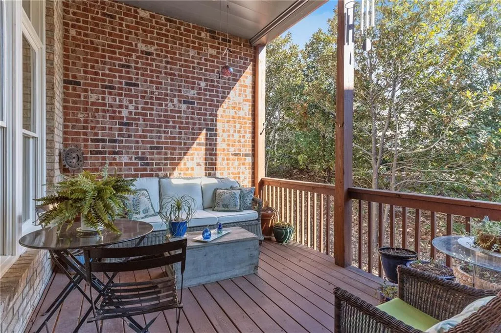 5939 Reddington Way, Sandy Springs, Georgia 30328, 4 Bedrooms Bedrooms, ,3 BathroomsBathrooms,Residential,Sold,5939 Reddington Way,6838300