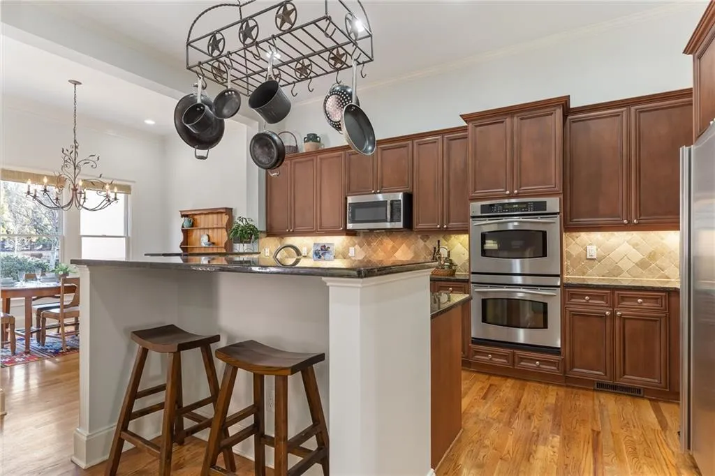 5939 Reddington Way, Sandy Springs, Georgia 30328, 4 Bedrooms Bedrooms, ,3 BathroomsBathrooms,Residential,Sold,5939 Reddington Way,6838300