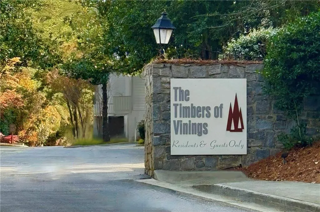 3772 Paces Ferry West Se, Atlanta, Georgia 30339, 3 Bedrooms Bedrooms, ,2 BathroomsBathrooms,Residential,For Sale,3772 Paces Ferry West Se,7535869