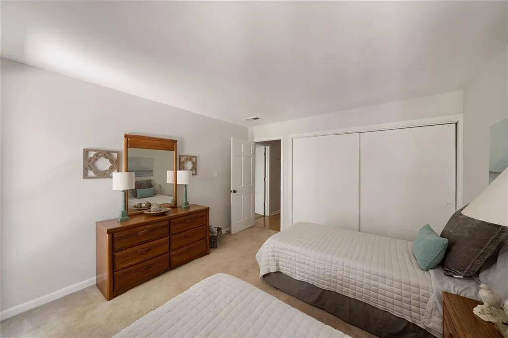 Secondary bedroom #2