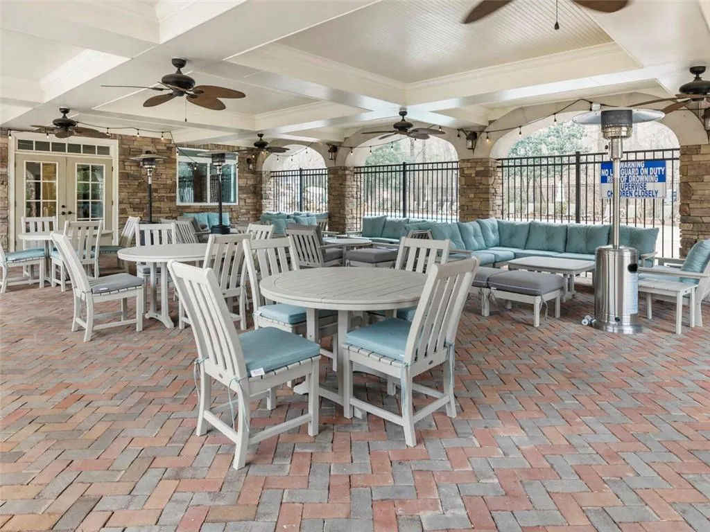 200 River Vista Drive Unit 235, Atlanta, Georgia 30339, 2 Bedrooms Bedrooms, ,2 BathroomsBathrooms,Residential,Sold,200 River Vista Drive Unit 235,7228806