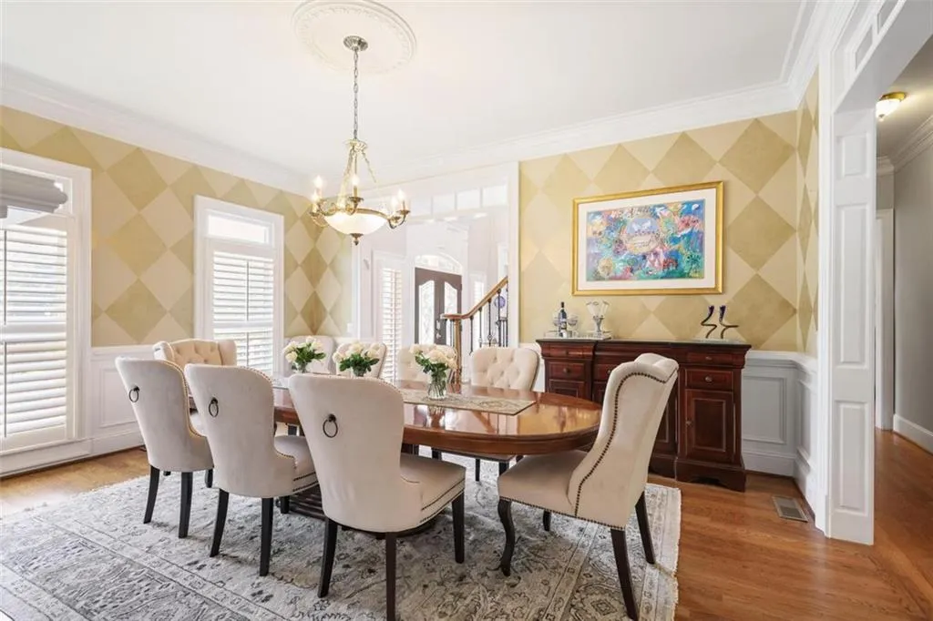 225 Farmbrooke Court, Sandy Springs, Georgia 30350, 8 Bedrooms Bedrooms, ,6 BathroomsBathrooms,Residential,For Sale,225 Farmbrooke Court,7567150