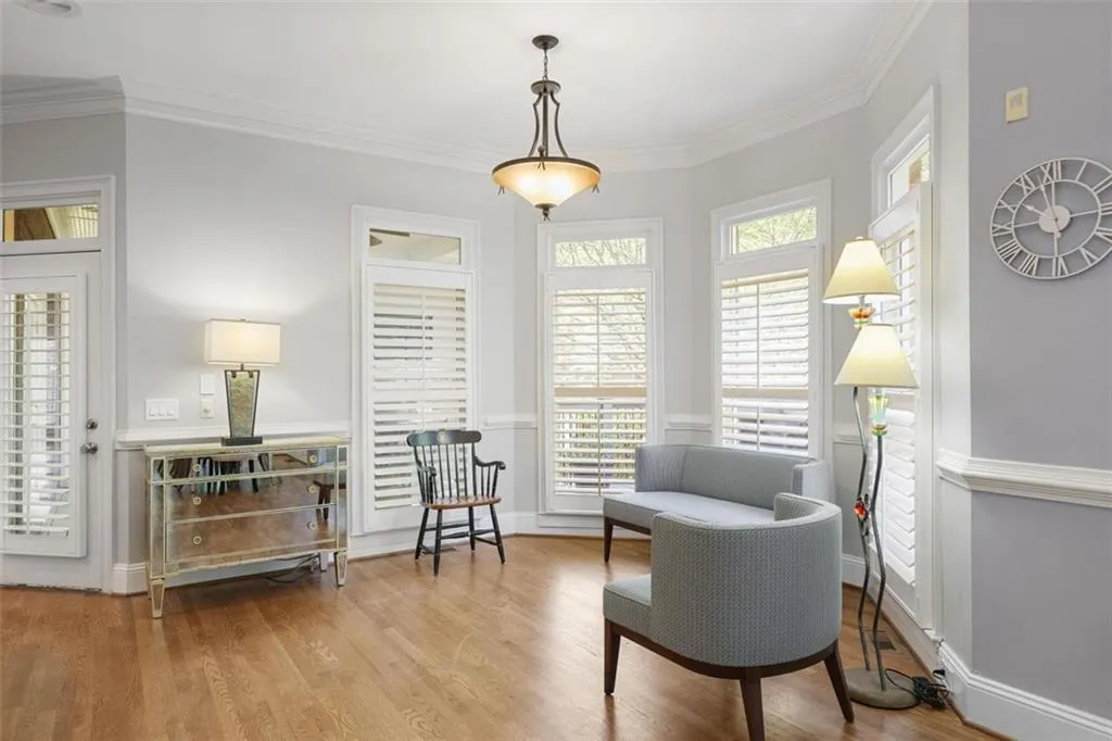 225 Farmbrooke Court, Sandy Springs, Georgia 30350, 8 Bedrooms Bedrooms, ,6 BathroomsBathrooms,Residential,For Sale,225 Farmbrooke Court,7567150