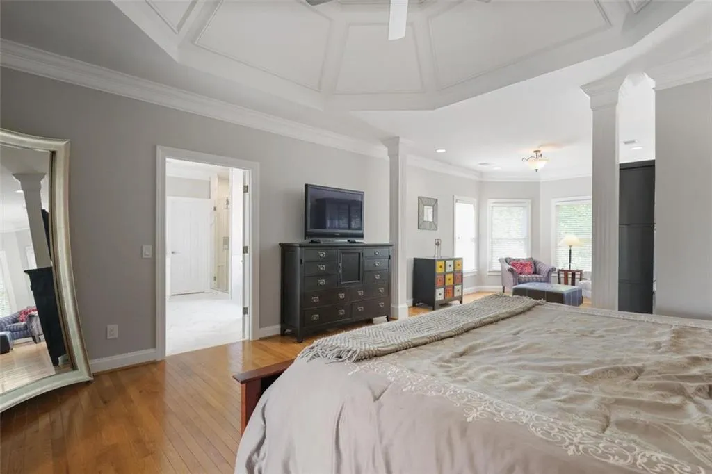 225 Farmbrooke Court, Sandy Springs, Georgia 30350, 8 Bedrooms Bedrooms, ,6 BathroomsBathrooms,Residential,For Sale,225 Farmbrooke Court,7567150